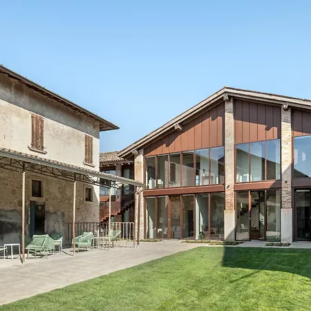 Della Torre Bed & Breakfast